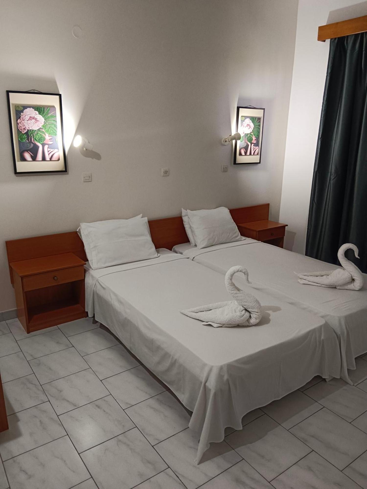 Pyrgos Hotel Apartments Кремасти Экстерьер фото