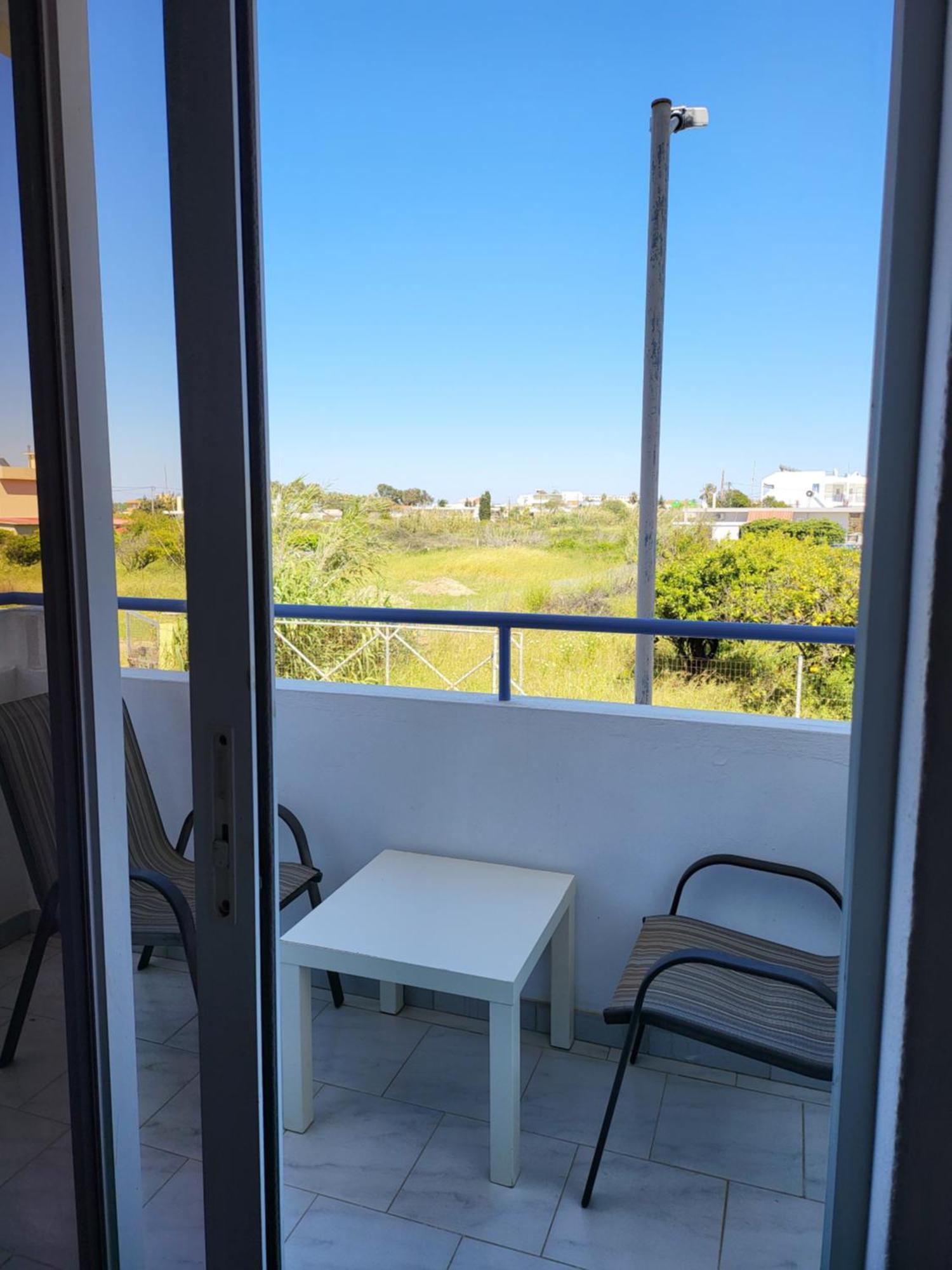 Pyrgos Hotel Apartments Кремасти Экстерьер фото
