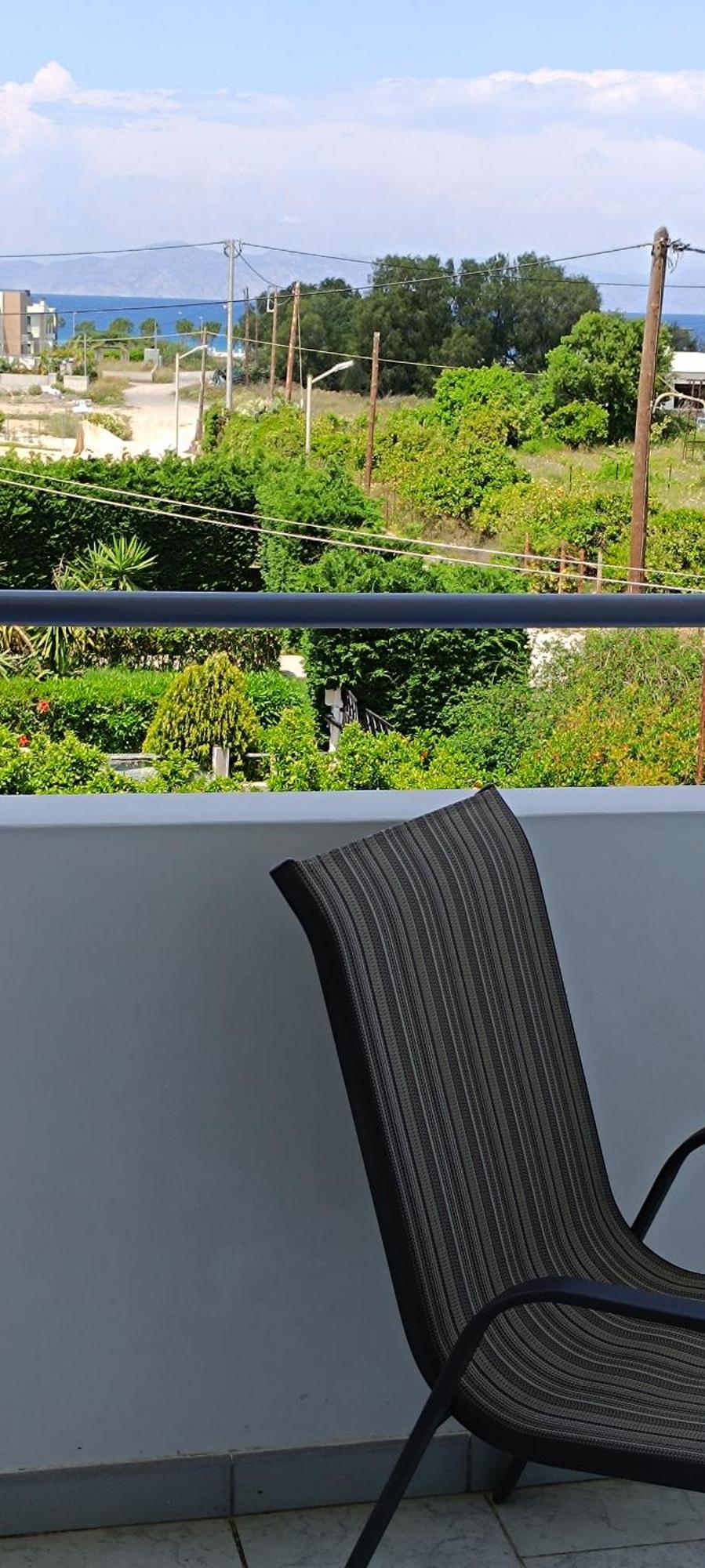 Pyrgos Hotel Apartments Кремасти Экстерьер фото