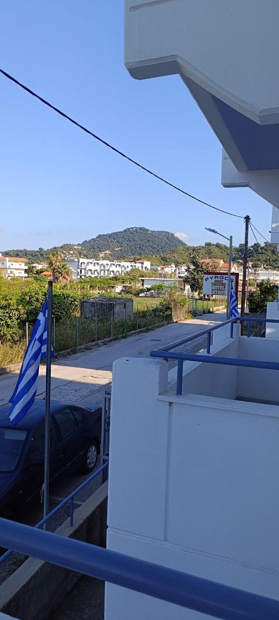 Pyrgos Hotel Apartments Кремасти Экстерьер фото