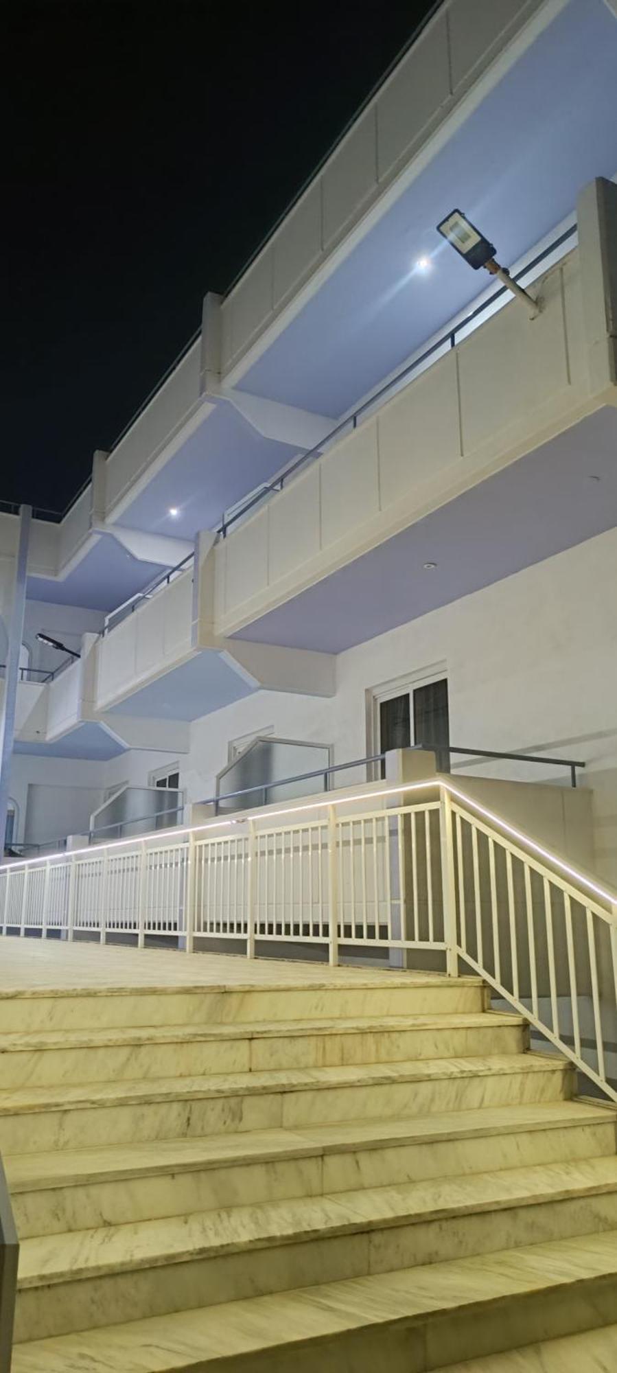 Pyrgos Hotel Apartments Кремасти Экстерьер фото