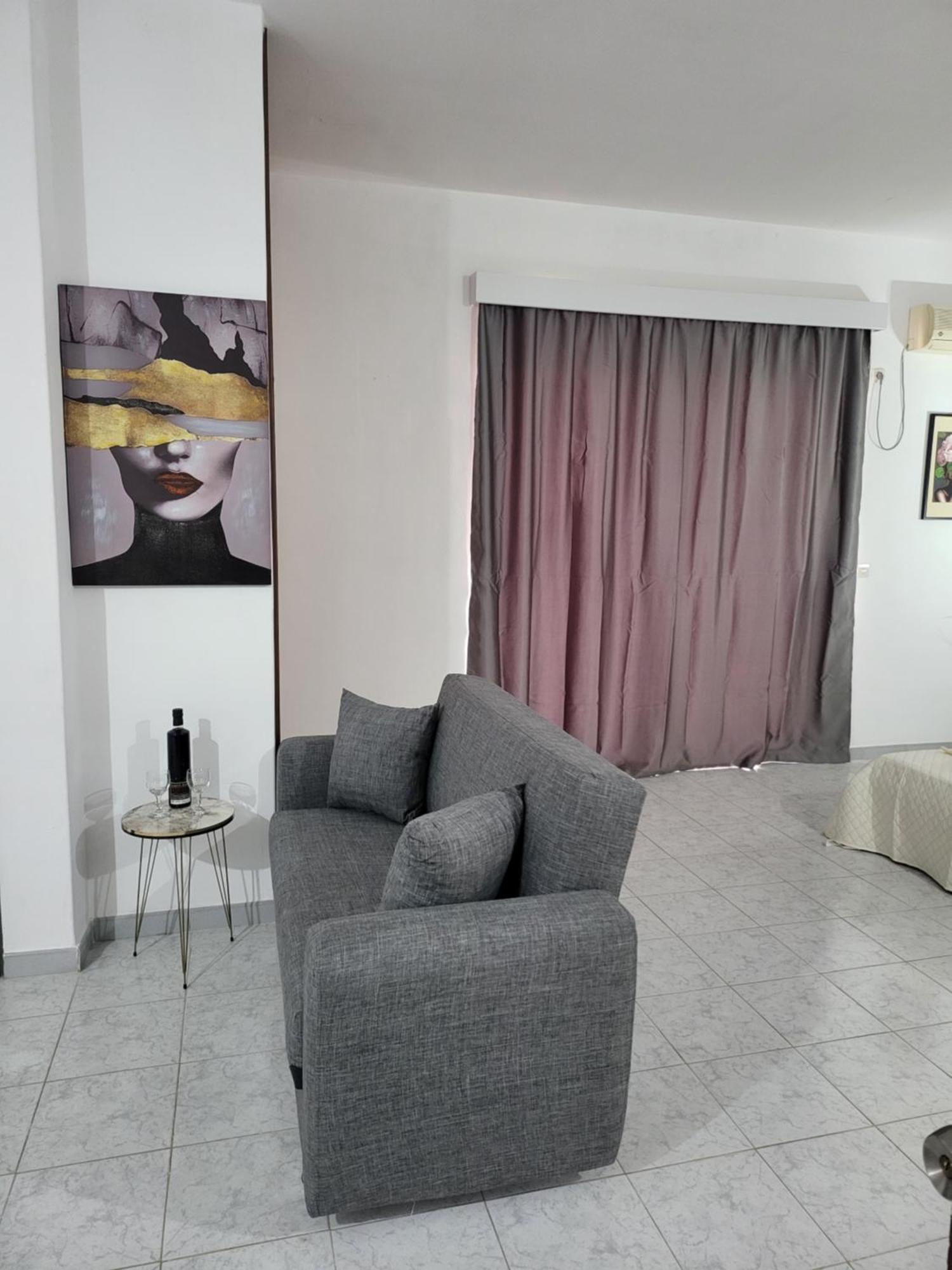 Pyrgos Hotel Apartments Кремасти Экстерьер фото
