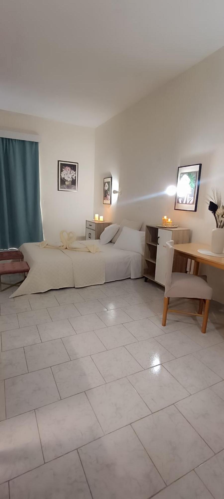 Pyrgos Hotel Apartments Кремасти Экстерьер фото