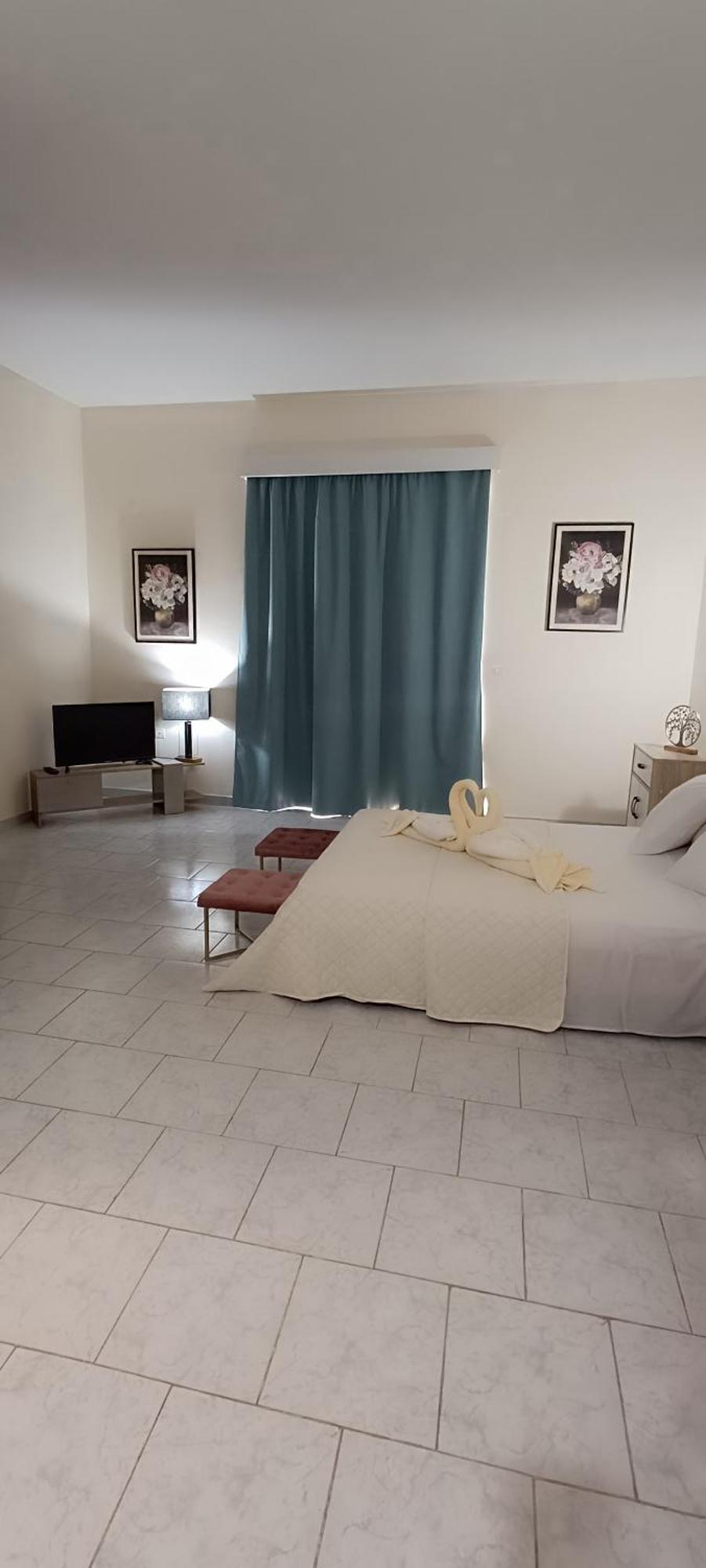 Pyrgos Hotel Apartments Кремасти Экстерьер фото